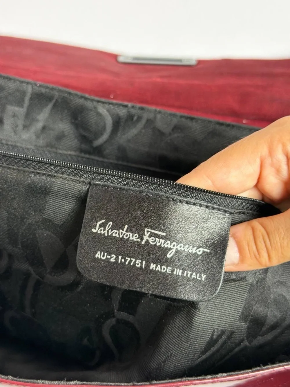 Salvatore Ferragamo Gancini Burgundy Glossy Patent Leather Shoulder Bag